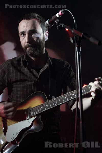 BROKEN BELLS - 2010-03-01 - PARIS - Nouveau Casino - 